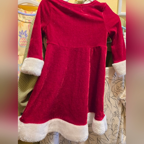 🤶 EUC 2T pink & violet CHRISTMAS DRESS with Bow And Faux Fur Trim - Picture 4 of 7
